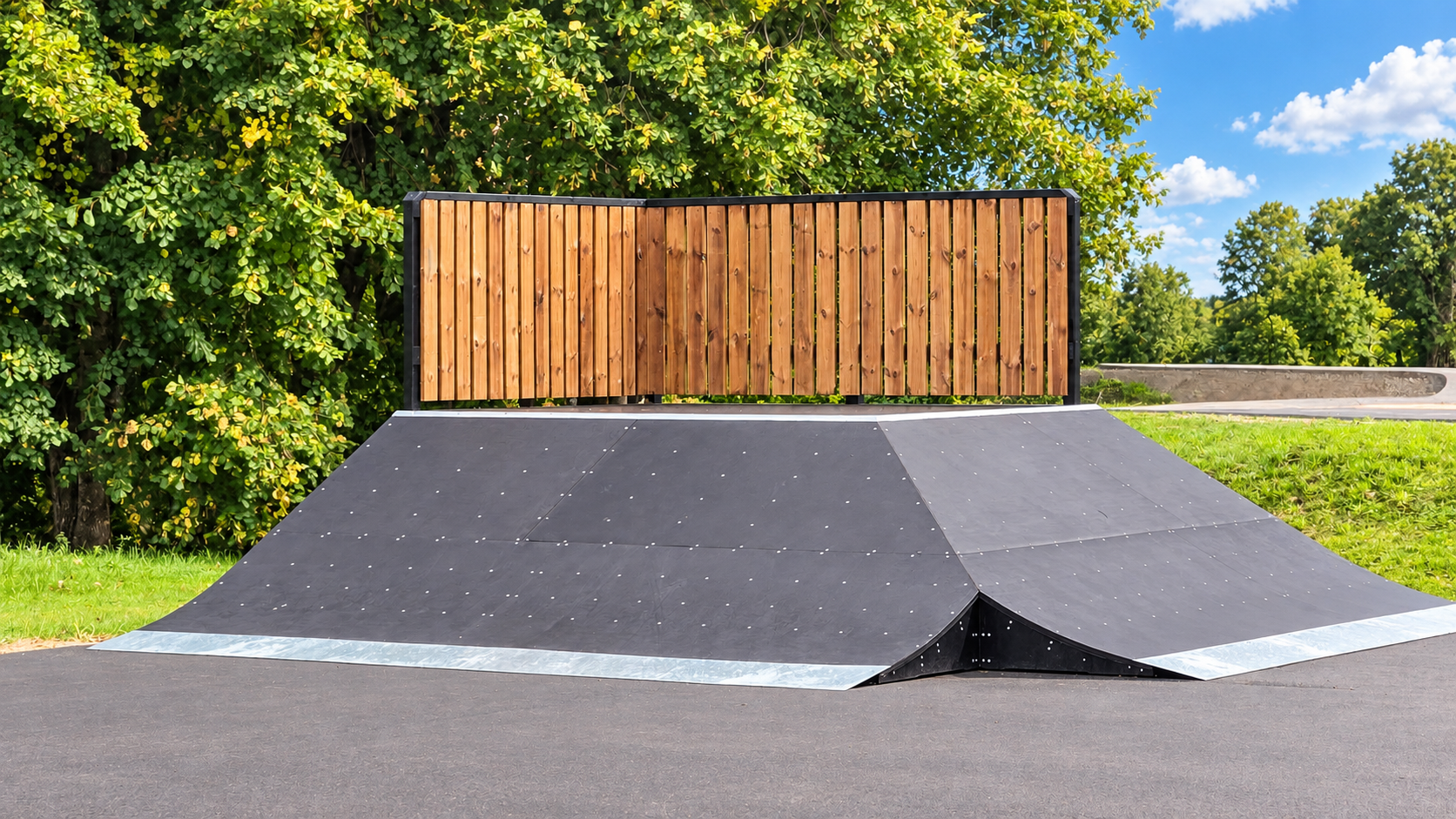 Plungės skate parkas – SPOT RAMPS Plungės skate parkas